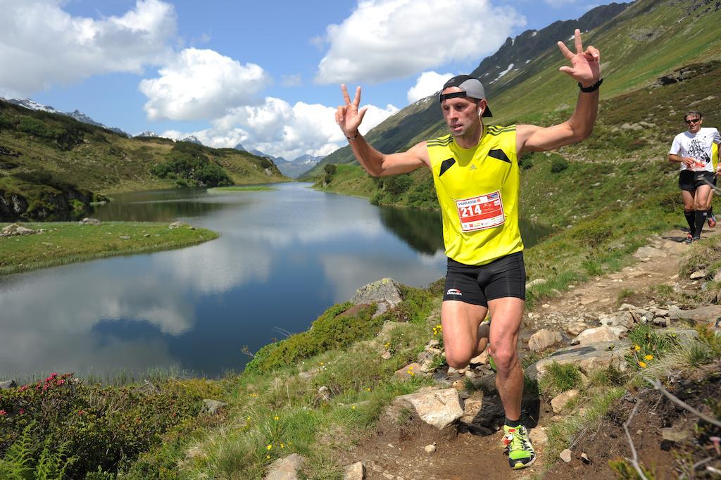 Apart Bellevue Pettneu am Arlberg Bagian luar foto